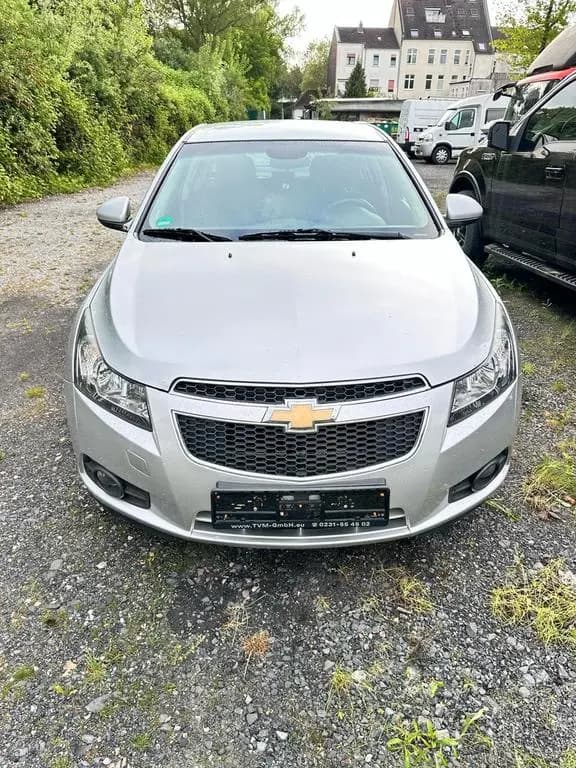 Main__Slider__Photo:Chevrolet Cruze 2.0D LTZ Diesel LTZ 04/2012-0