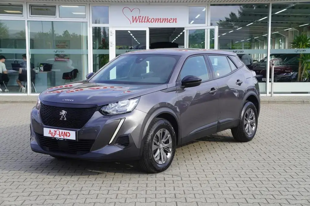 Main__Slider__Photo:Peugeot 2008 1.2 PureTech 130 Active Pack Android Apple 08/2023-1