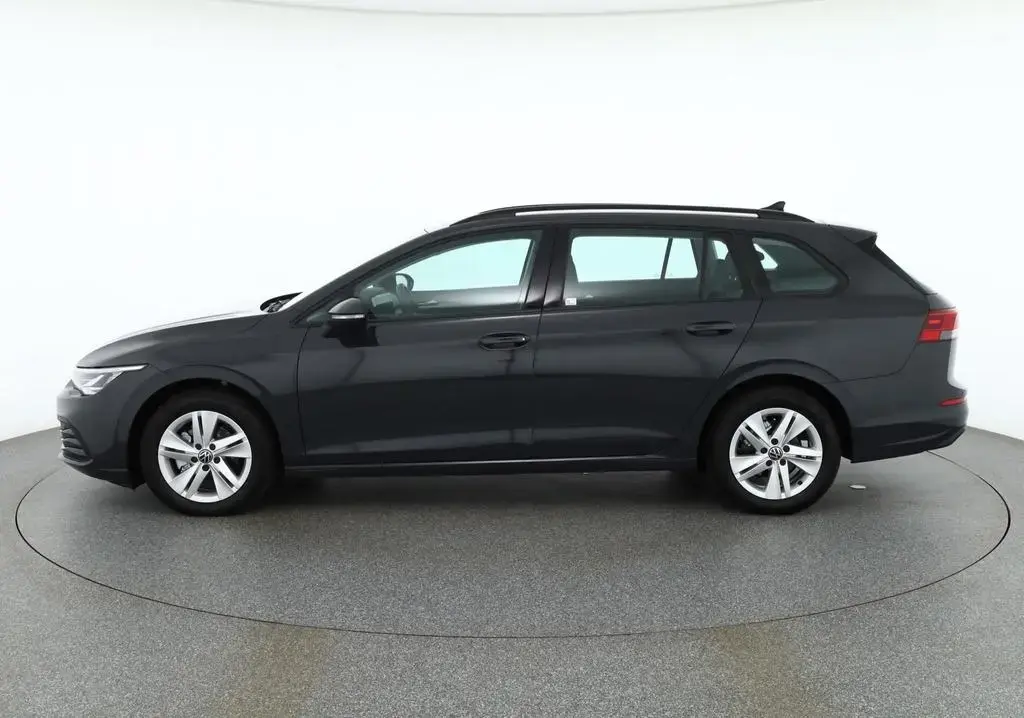 Main__Slider__Photo:Volkswagen Golf VIII Variant 1.0 eTSI DSG LED Navi DAB ACC 01/2022-1