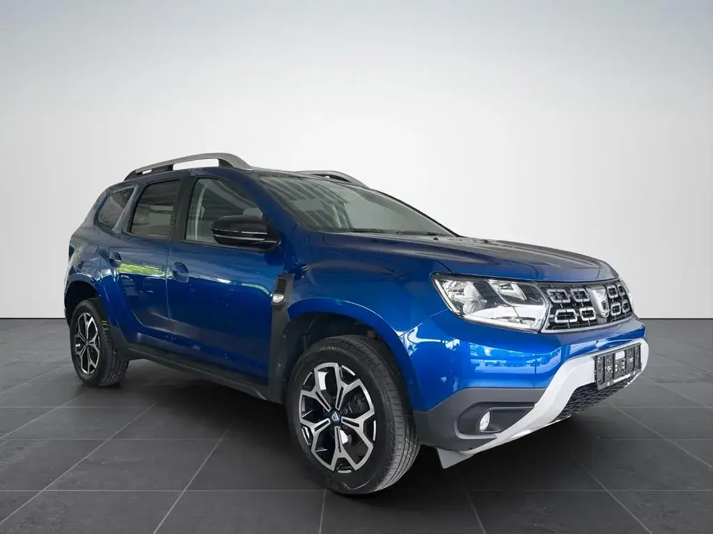 Main__Slider__Photo:Dacia Duster 1.3 TCe Celebration 2WD /SHZ/KLIMA-A/ 10/2020-1