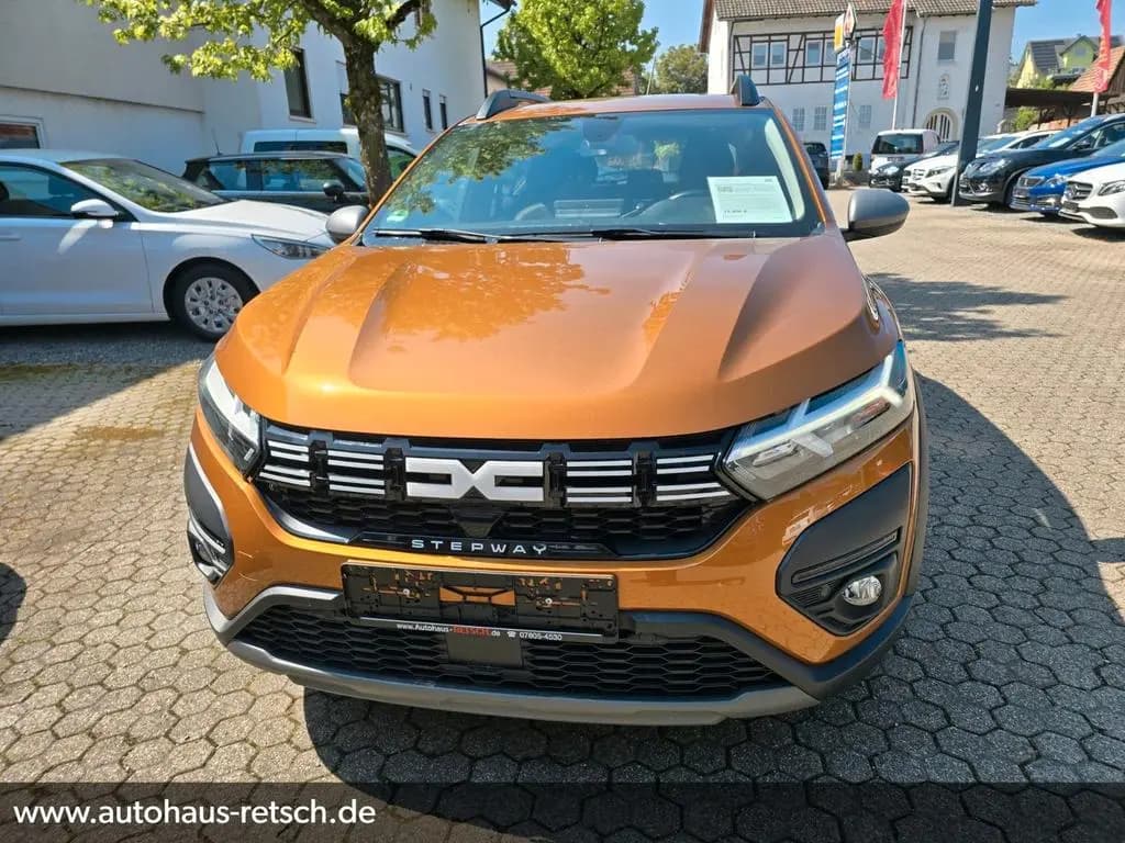 Main__Slider__Photo:Dacia Sandero III Stepway Expression+ 03/2023-0