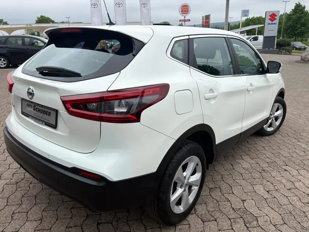 Main__Slider__Photo:Nissan Qashqai Acenta **AUTOMATIK** 03/2018-1
