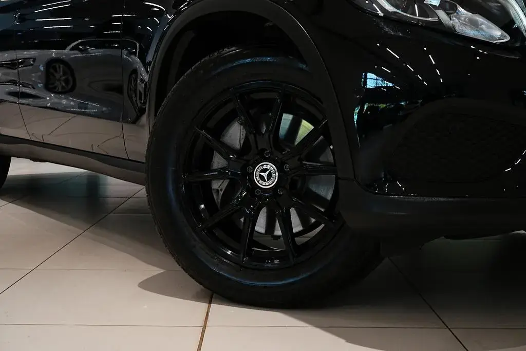 Main__Slider__Photo:Mercedes-Benz GLC-Class d|AMG/4MATIC|KAMERA|DYNAMIC-SELECT|TEMP.| 05/2019-1