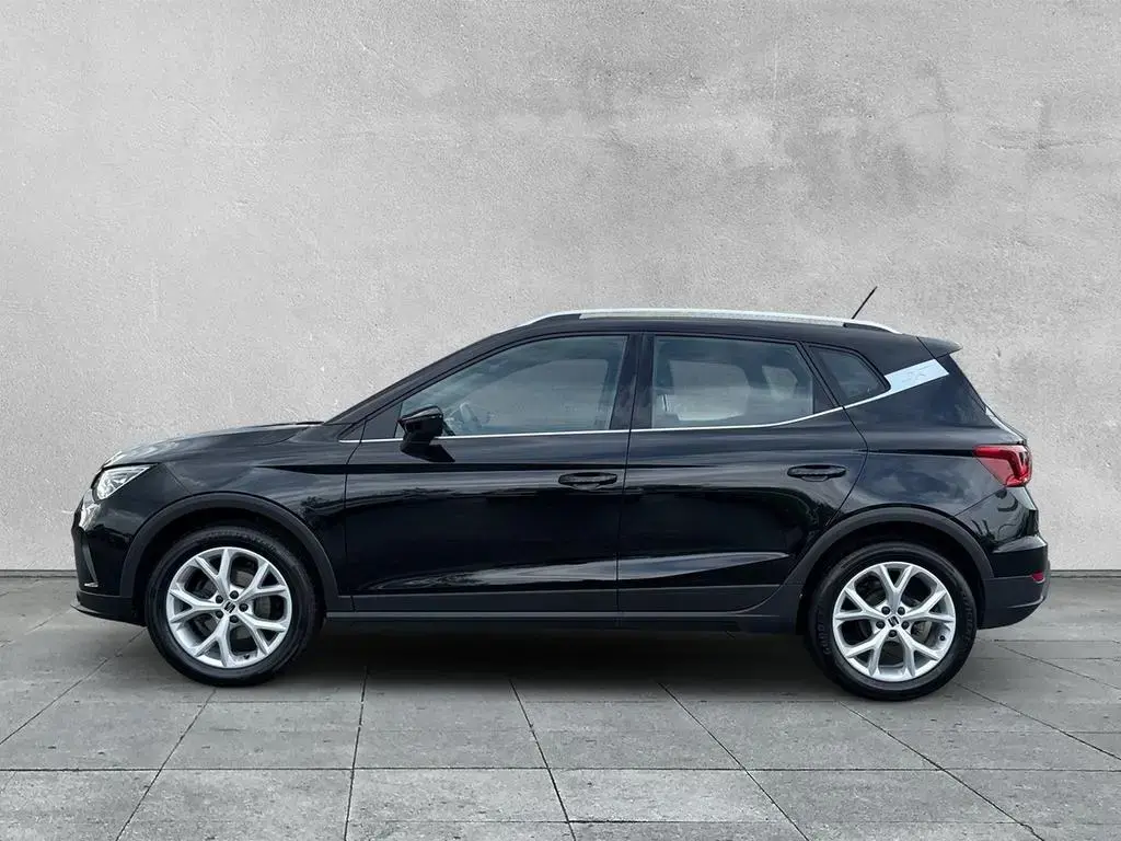 Main__Slider__Photo:Seat Arona FR 1.5 TSI DSG AHK+ISOFIX+LED+NAVI+PDC+DAB 04/2023-1