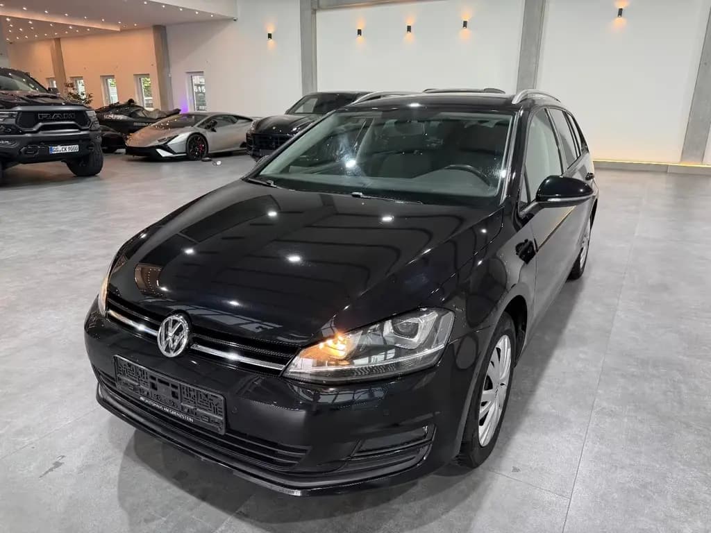 Main__Slider__Photo:Volkswagen Golf 7 Kombi Comfortline*BI-Xenon*8 Fach*1.4 TSI 04/2015-0