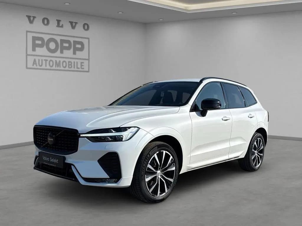 Main__Slider__Photo:Volvo XC60 B4 FWD Plus Dark 4xSHZ AHK DAB+ LHZ STDHZ 02/2023-0