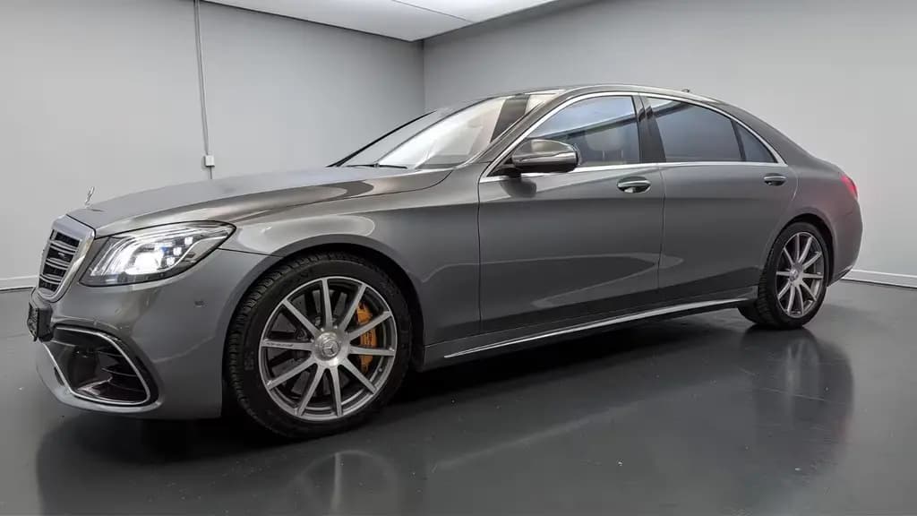 Main__Slider__Photo:Mercedes-Benz S 63 AMG 4M+ L*DRIVERS*KERAMIK*PANO*SITZKLI*MEGA 08/2018-0