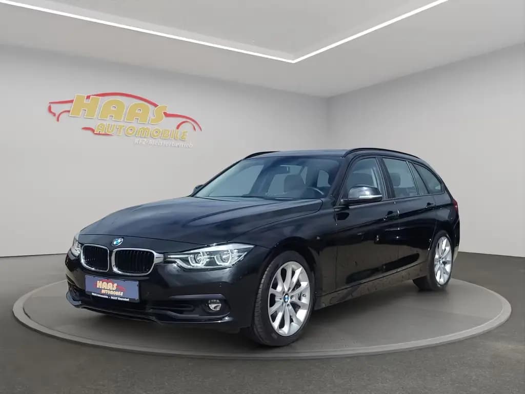 Main__Slider__Photo:BMW 3 Series 320i Touring Advantage *LED*Panorama*Navi*AHK* 04/2018-0