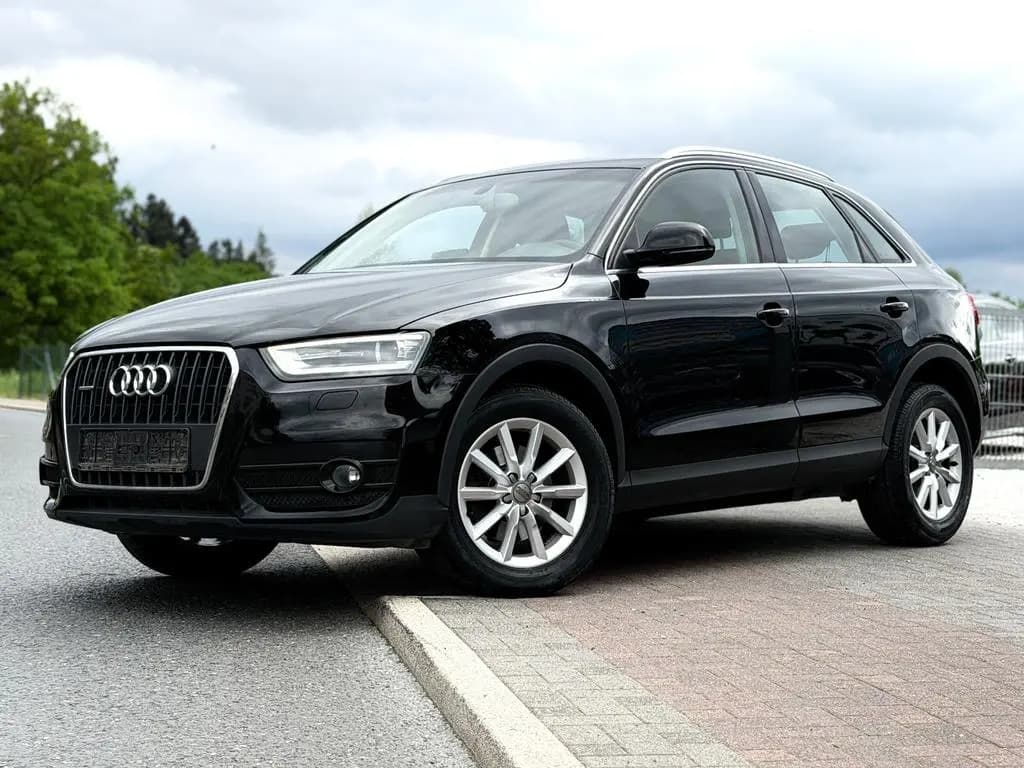 Main__Slider__Photo:Audi Q3 2.0 TFSI quattro Unfallfrei 1. Hand *Xenon* 03/2012-0