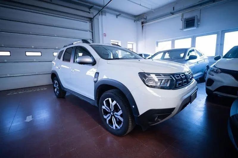 Main__Slider__Photo:Other Other Dacia Duster Prestige 4x2 150cv edc fap 06/2022-0
