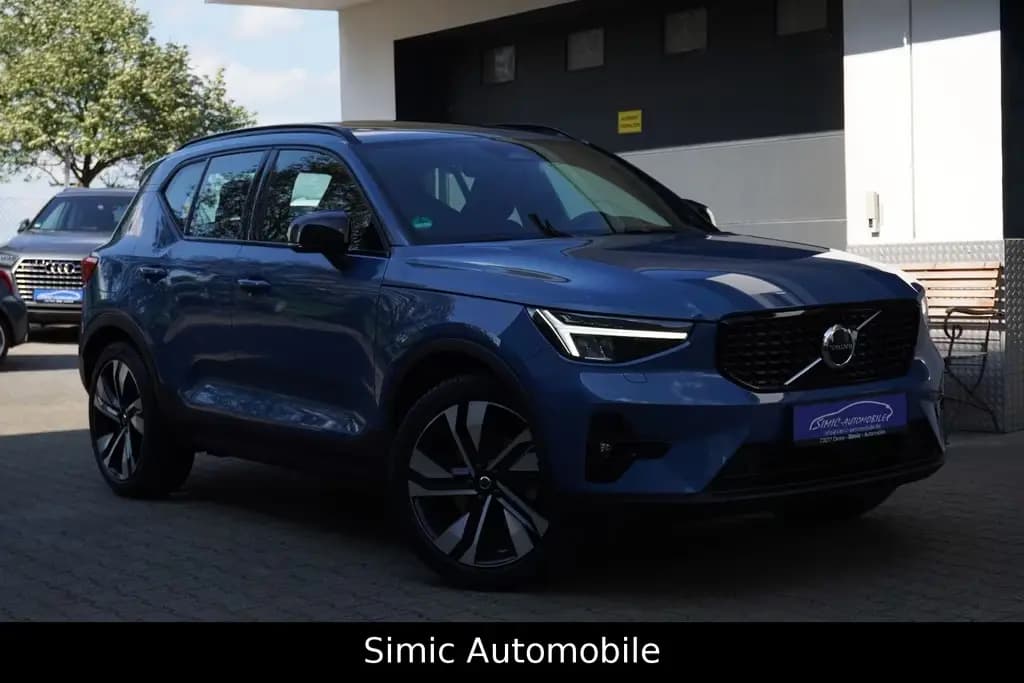 Main__Slider__Photo:Volvo XC40 B5 Ultimate Dark AWD NAVI+KAMERA+LEDER+AHK 12/2022-0