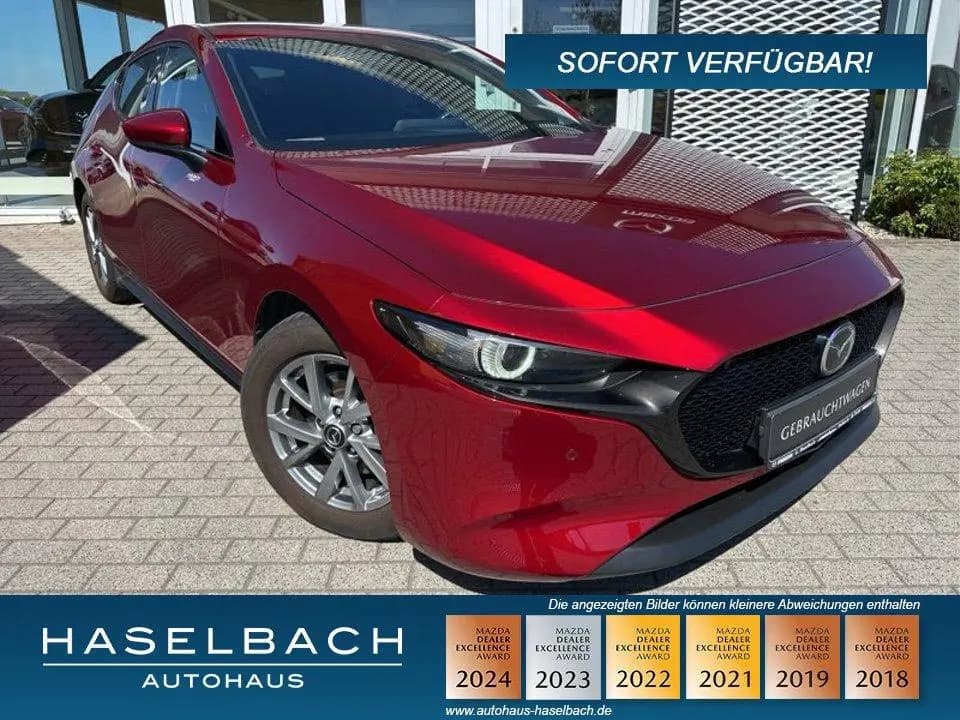 Main__Slider__Photo:Mazda 3 SELECTION Standheizg Matrix 360° Klimaaut Sitz 04/2022-0