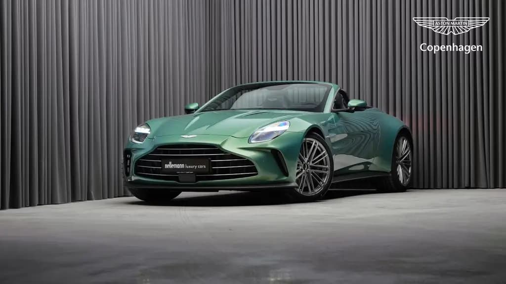 Main__Slider__Photo:Aston Martin V8 Vantage 4.0 V8 Roadster null-0