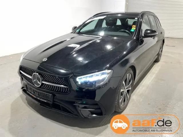 Main__Slider__Photo:Mercedes-Benz E 200 T 4Matic AMG-Line Automatik EU6d Navi LED 05/2021-0
