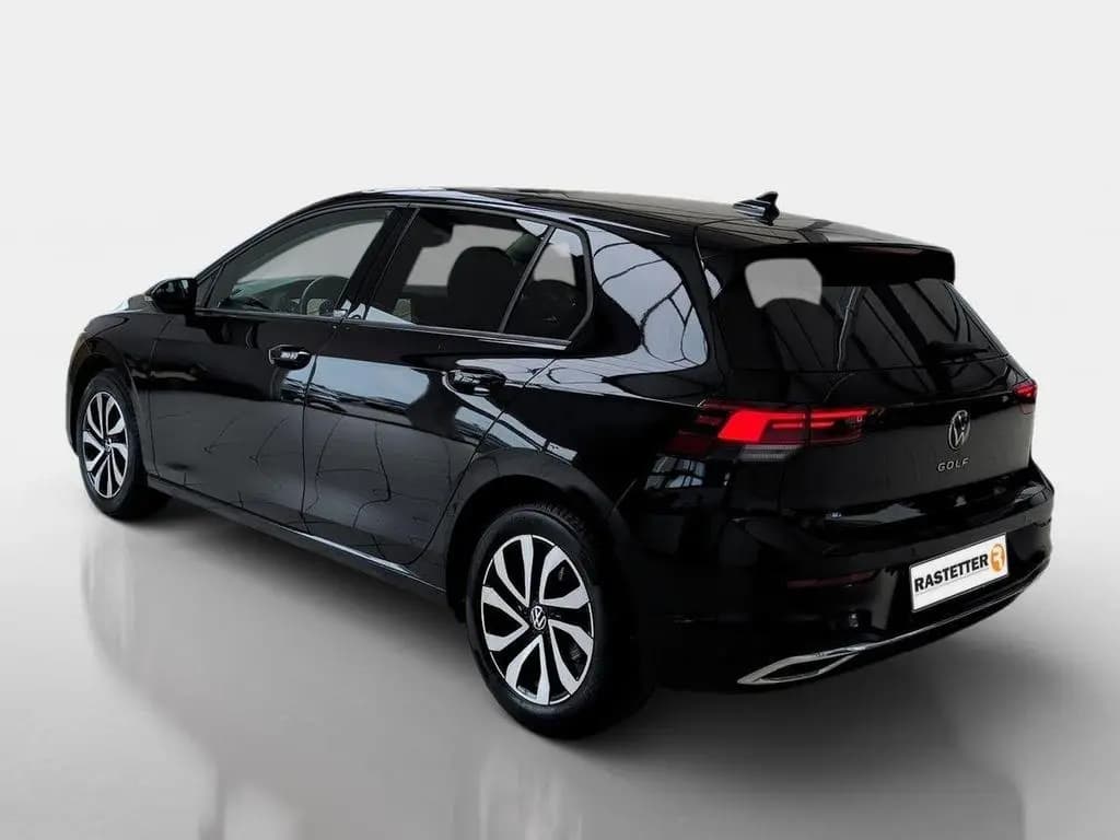 Main__Slider__Photo:Volkswagen Golf TSI Active Standhzg+IQ.DRIVE+LEDplus+Navi+H 01/2023-0