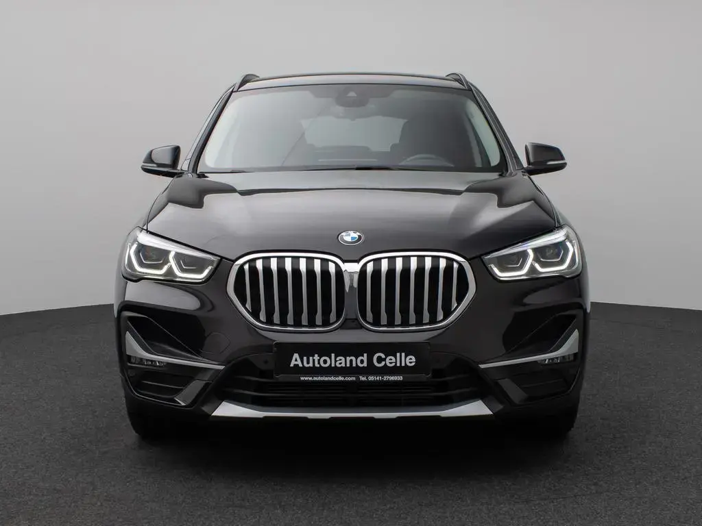 Main__Slider__Photo:BMW X1 sD18d xLine NaviPlus HUD DAB Lenkrhzg Alarm 04/2022-1