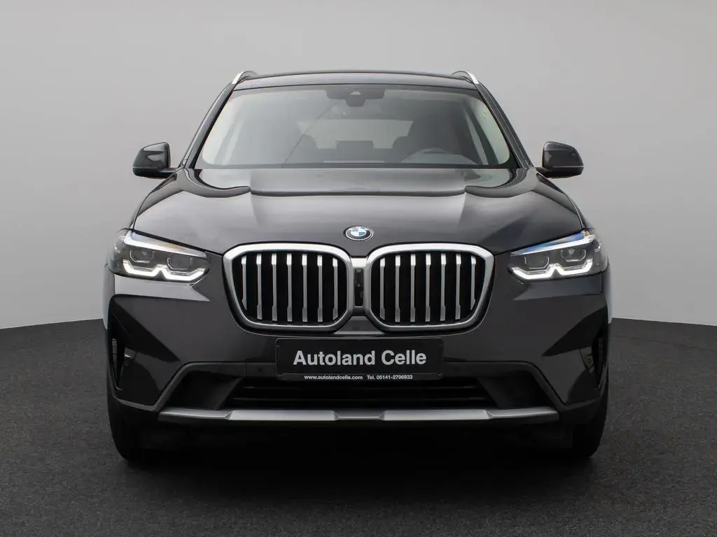 Main__Slider__Photo:BMW X3 xD20i 360° DAB Leder WLAN LED Sport 18Zoll 03/2023-1