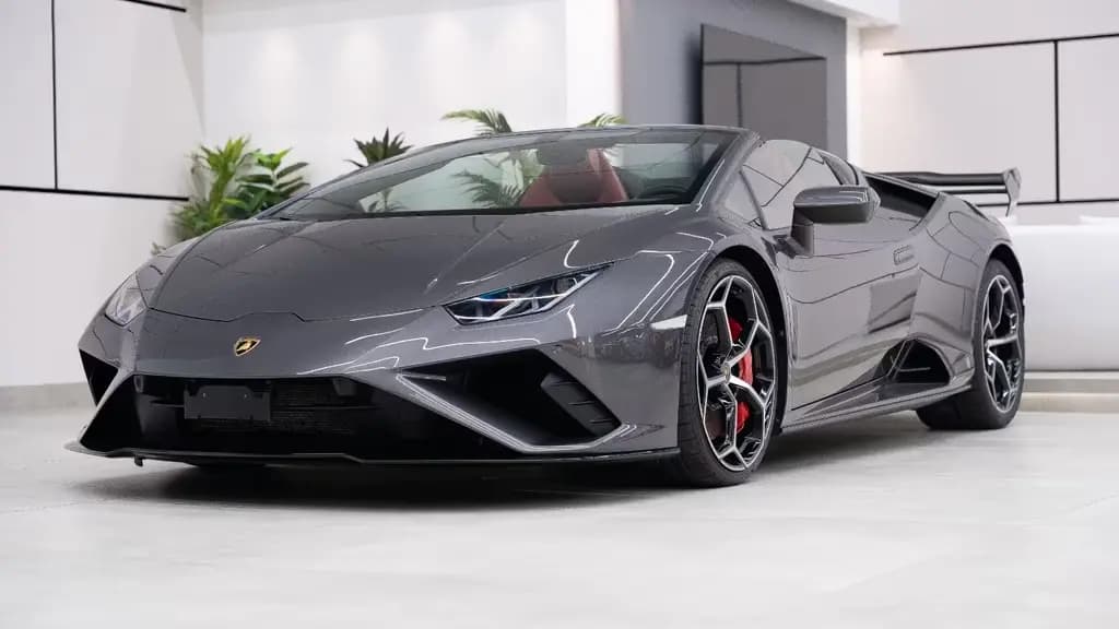 Main__Slider__Photo:Lamborghini Huracán EVO Spyder 05/2022-0