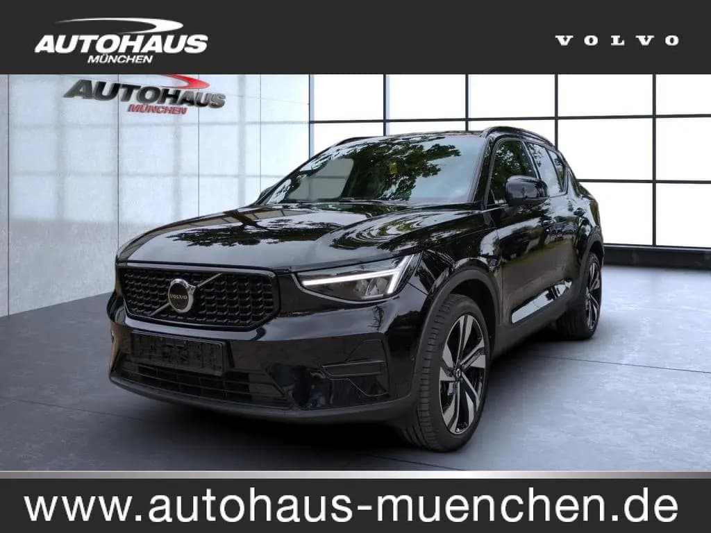 Main__Slider__Photo:Volvo XC 40 Plus Dark 2WD 04/2023-0