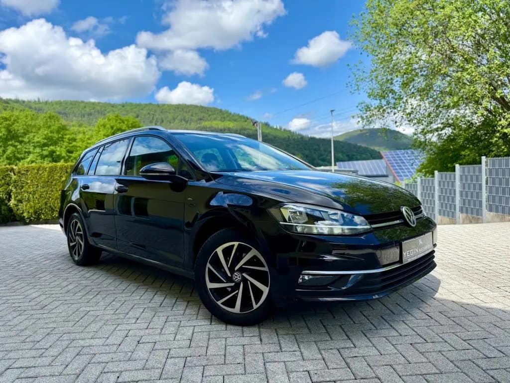Main__Slider__Photo:Volkswagen Golf VII Variant 1.0 TSI Join StartStopp-CarPlaý 02/2019-0