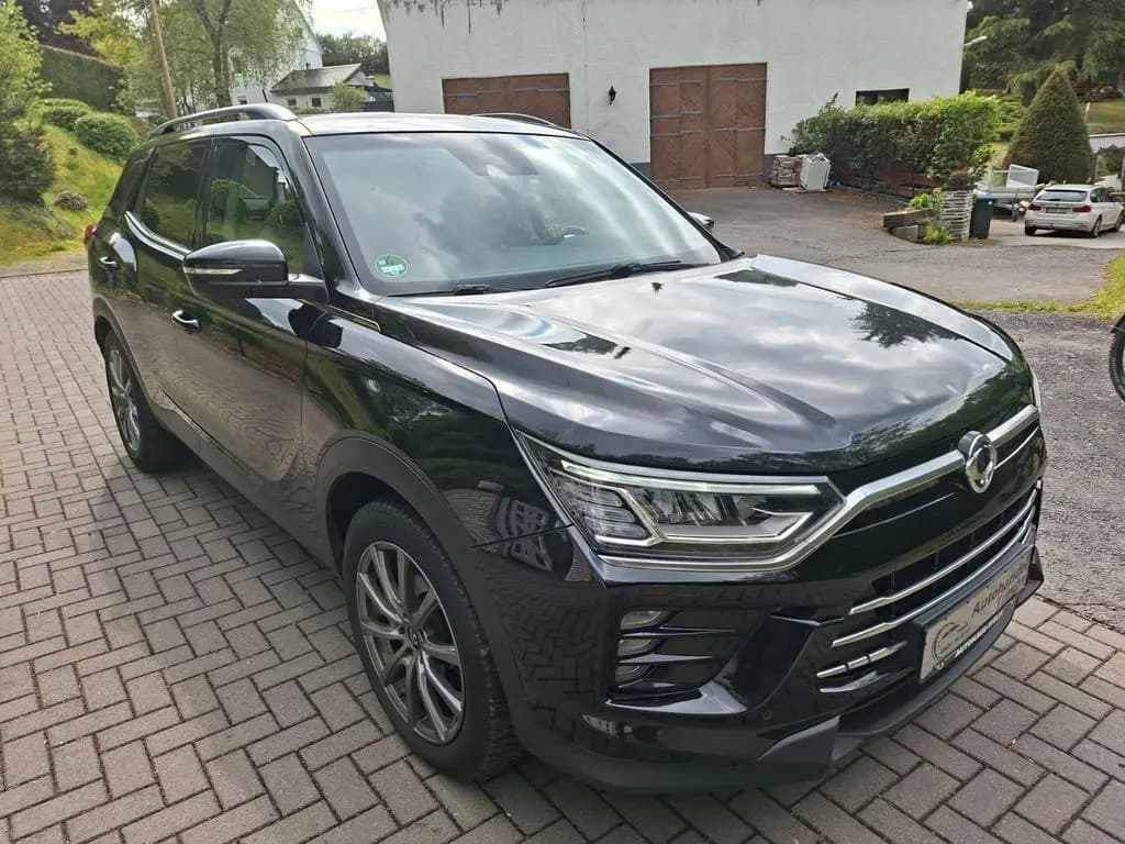 Main__Slider__Photo:Ssangyong Korando 1.6 e-XDi Diesel Sapphire 4WD 10/2019-0