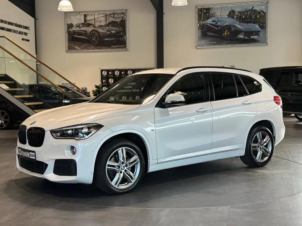 Main__Slider__Photo:BMW X1 xDrive20d M Sport Steptronic 2.HA/NAV/ACC/HUD 08/2019-0
