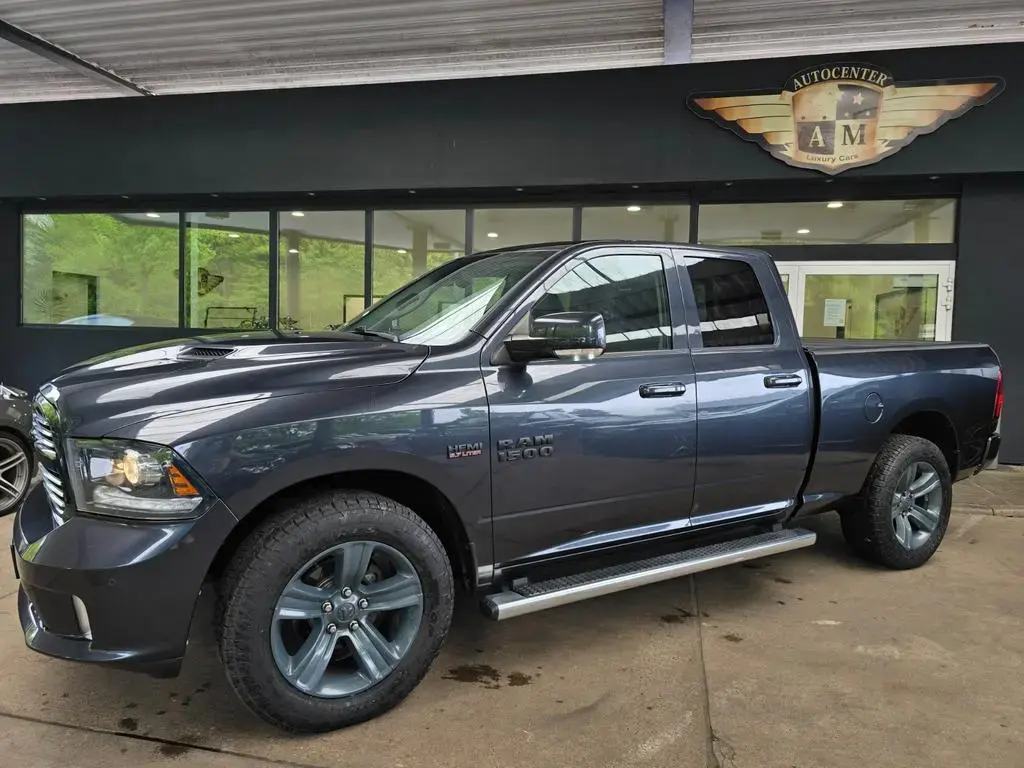 Main__Slider__Photo:Dodge RAM 1500 4x4 Quad Cab Sport LEDER/deutsches-FZG 07/2017-1