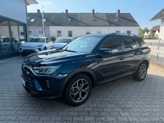 Main__Slider__Photo:Ssangyong Korando 1.6 Sapphire 2WD mit LED/NAVI/ACC/AHK 01/2022-0