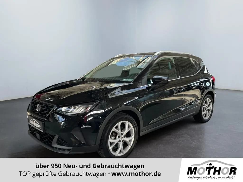 Main__Slider__Photo:Seat Arona FR 1.0 TSI DSG Digital Cockpit 05/2025-0