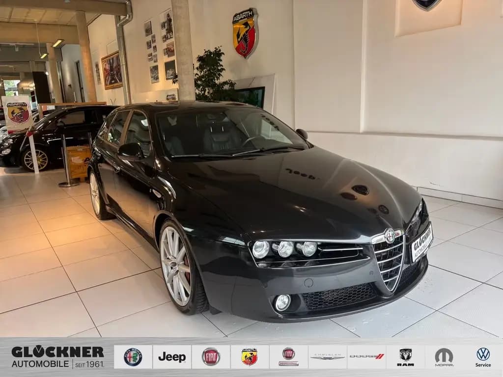 Main__Slider__Photo:Alfa Romeo 159 SW  Sportwagon Ti 1.8l TBi 09/2011-0