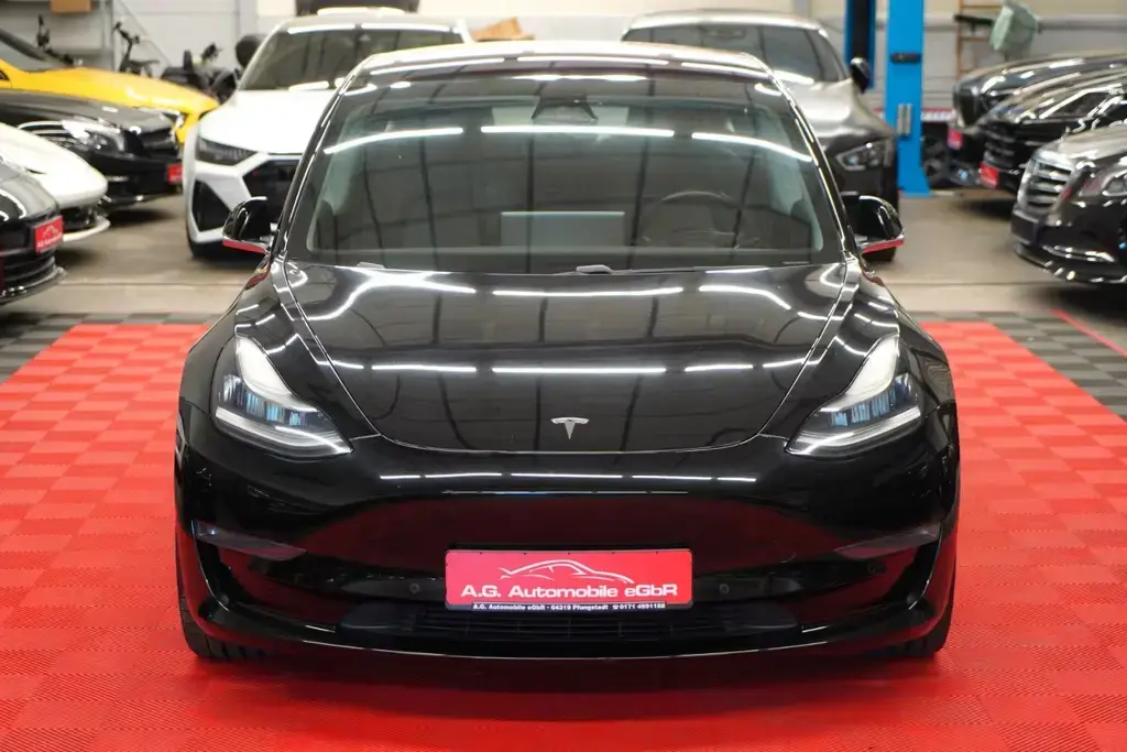 Main__Slider__Photo:Tesla Model 3 Long Range Dual Motor 2.Hand*Unfallfrei* 04/2019-1