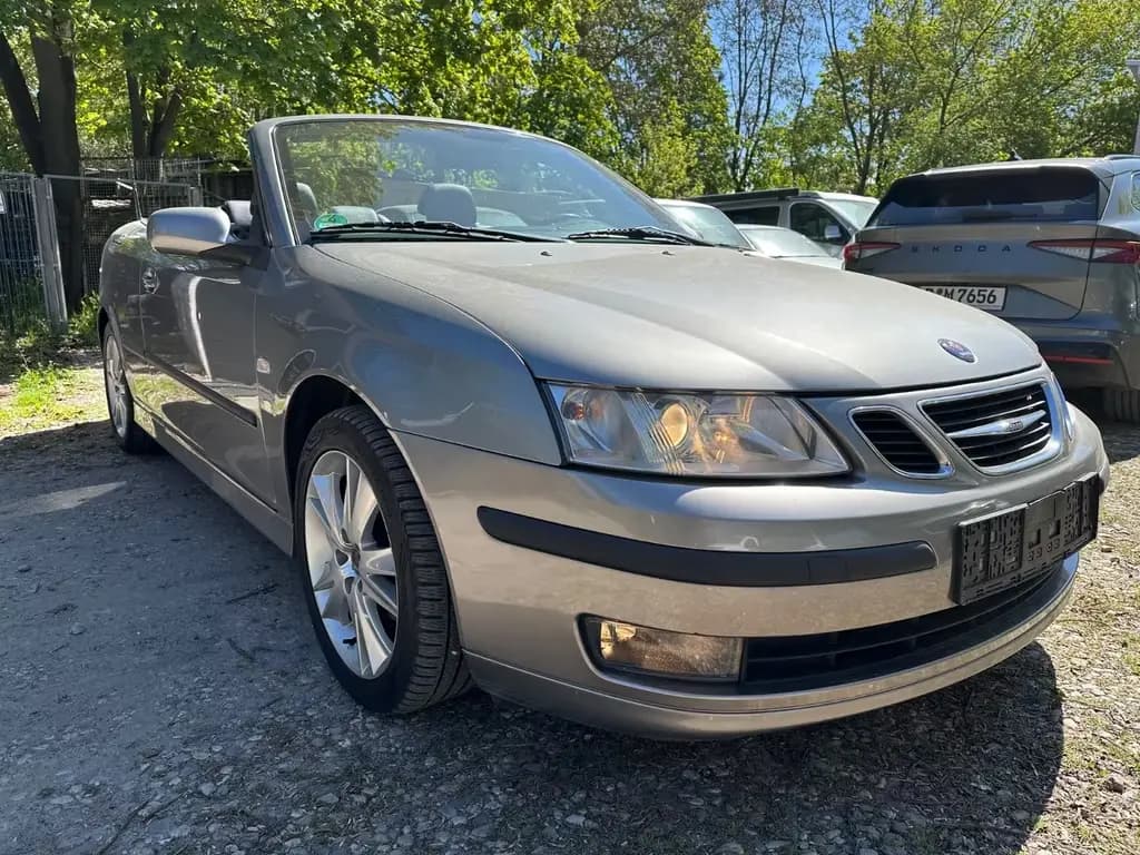 Main__Slider__Photo:Saab 9-3 1.8t Vector Cabriolet Automatik 07/2007-0