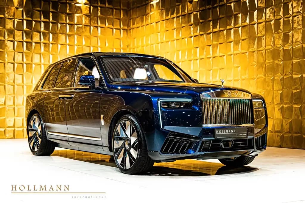 Main__Slider__Photo:Rolls-Royce Cullinan SERIES II + SHOOTING STAR + BESPOKE + null-0