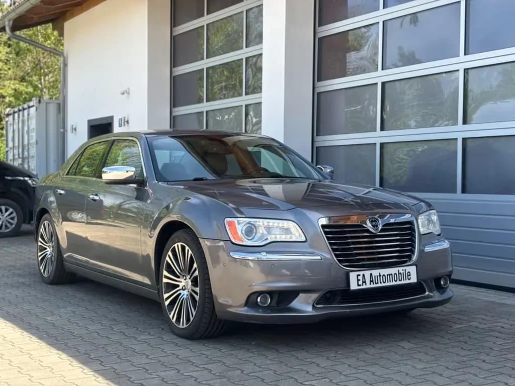 Main__Slider__Photo:Lancia Thema Executive 07/2013-0