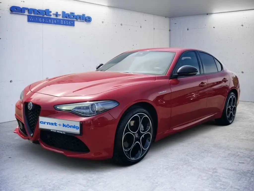 Main__Slider__Photo:Alfa Romeo Giulia 2.0 Turbo 16V AT8-Q4 Veloce 10/2022-0