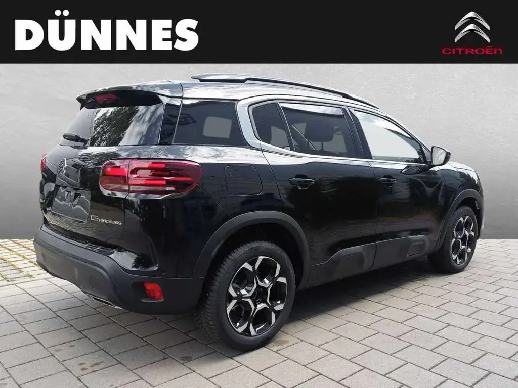 Main__Slider__Photo:Citroën C5 Aircross Hybrid 145 MAX 11/2025-1