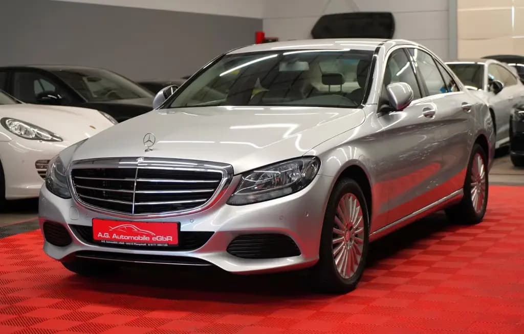 Main__Slider__Photo:Mercedes-Benz C 180 CGI Lim. *2.Hand*Unfallfrei 05/2016-0