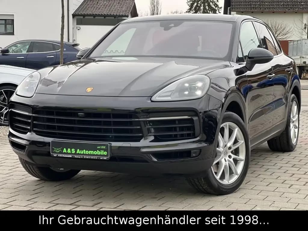 Main__Slider__Photo:Porsche Cayenne *SPORTABGASANLAGE/STHZ/360°/PDLS/LHZ/1HD 03/2020-0