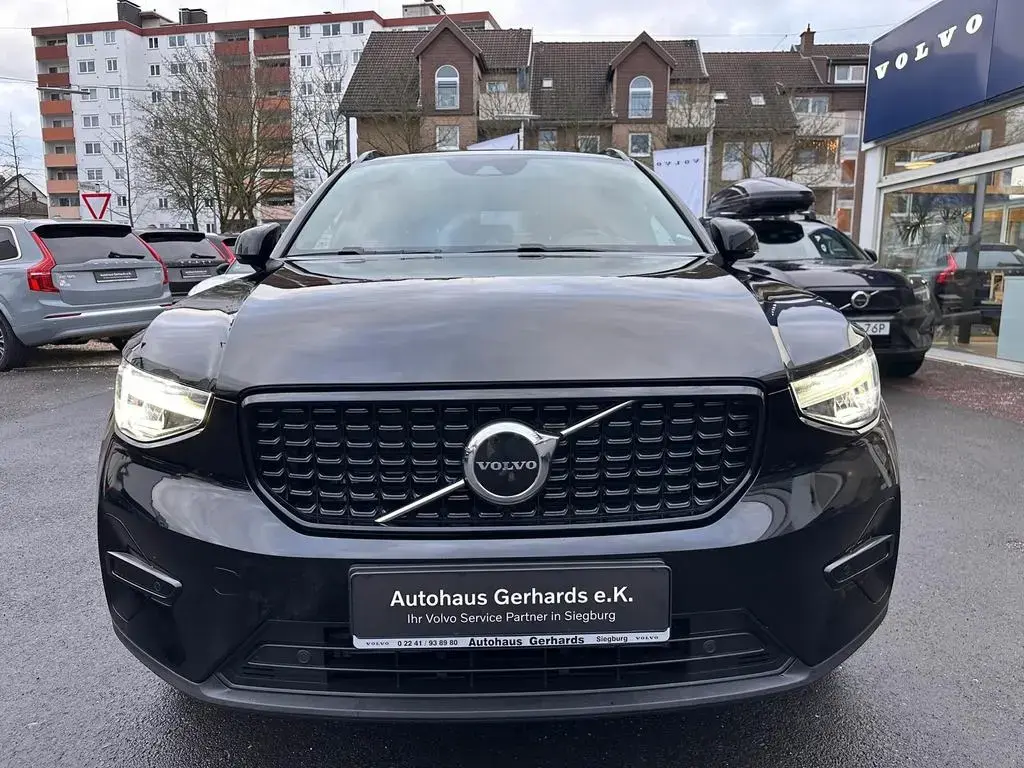 Main__Slider__Photo:Volvo XC 40 T5 Plug in Plus Dark el.Alcantara,ACC,Kam 10/2022-1