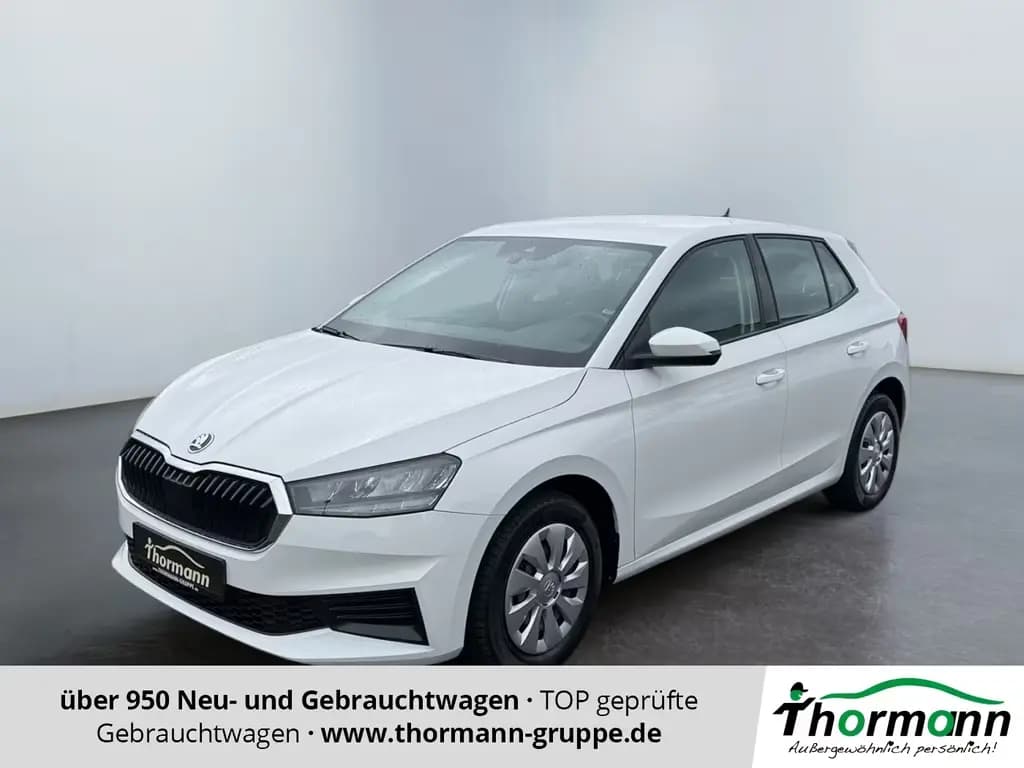 Main__Slider__Photo:Skoda Fabia Ambition 1.0 TSI DSG LED Tempomat 04/2022-0