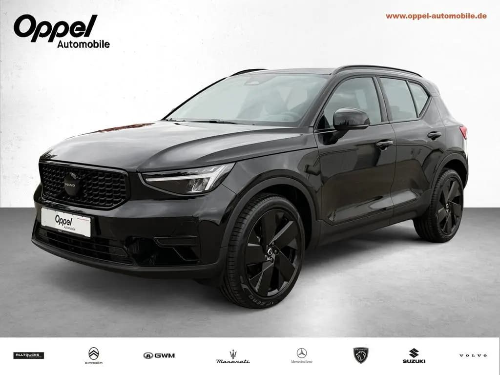 Main__Slider__Photo:Volvo XC 40 B3 2WD Plus Black Edition*Anhngevorr.* 12/2025-0