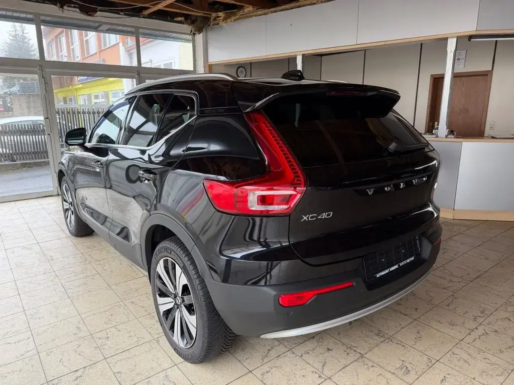 Main__Slider__Photo:Volvo XC 40 Core Recharge*AHK*KAMERA*LED*PDC V.u.H.* 12/2022-1