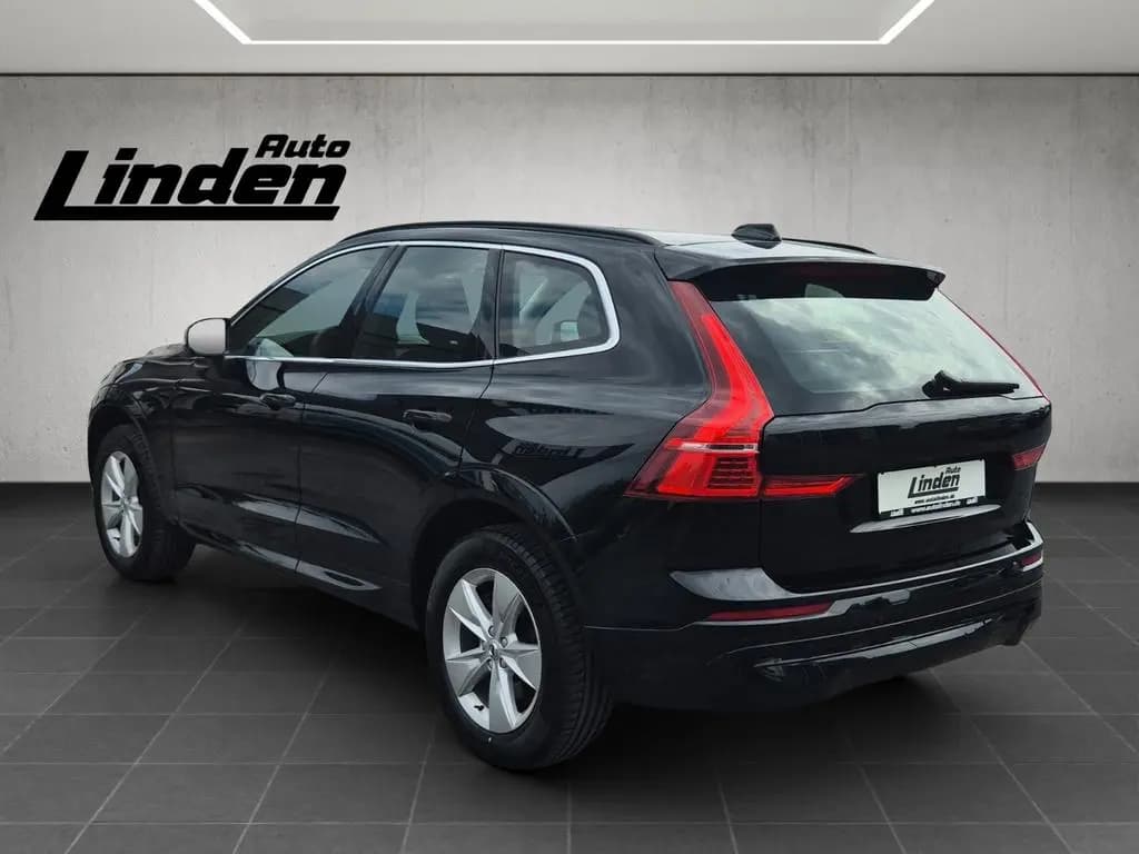 Main__Slider__Photo:Volvo XC60 Core Navi Kamera LED 4xSHZ Carplay PDC 02/2023-0