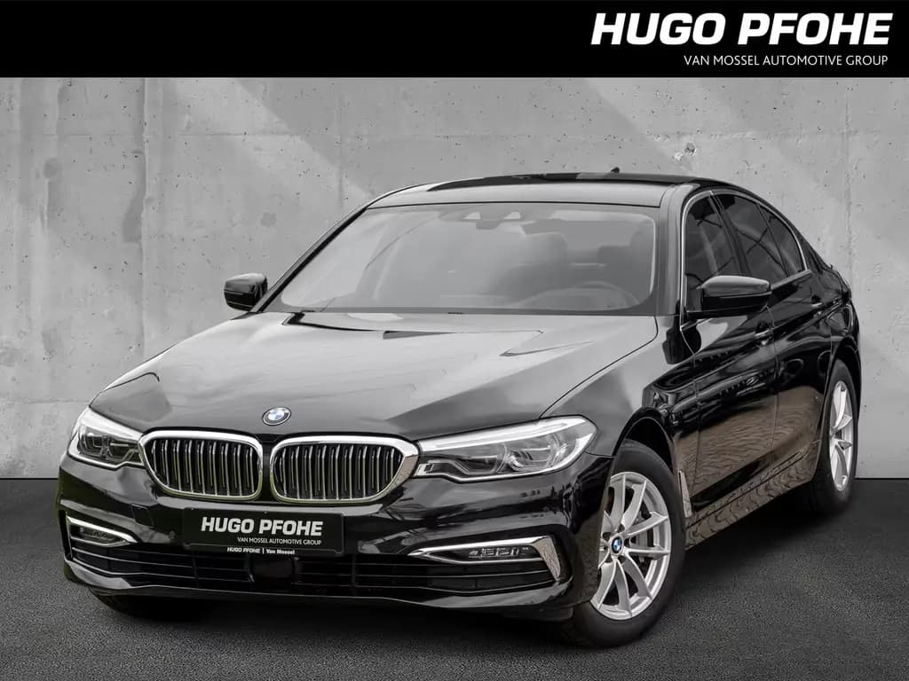 Main__Slider__Photo:BMW 5 Series 530 i xDrive Luxury Line 03/2020-0