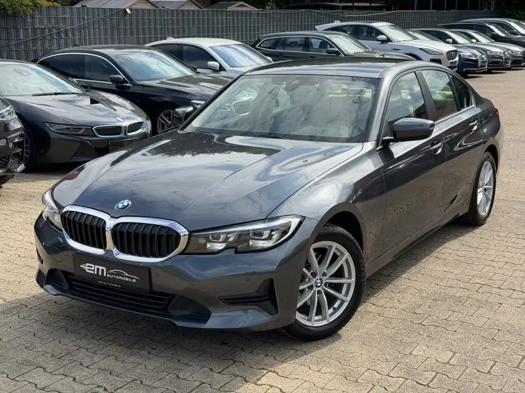Main__Slider__Photo:BMW 3 Series i xDrive Lim/Leder/Sportsitze/Navi/LED 12/2020-0