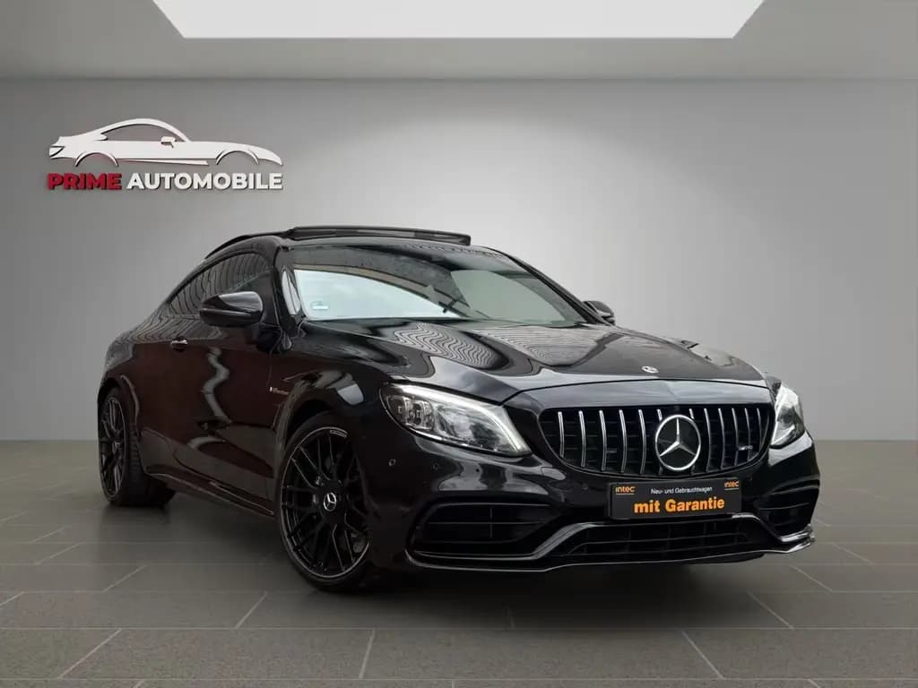 Main__Slider__Photo:Mercedes-Benz C 63 AMG /BURMESTER/CARPLAY/PANO/ 12/2018-0