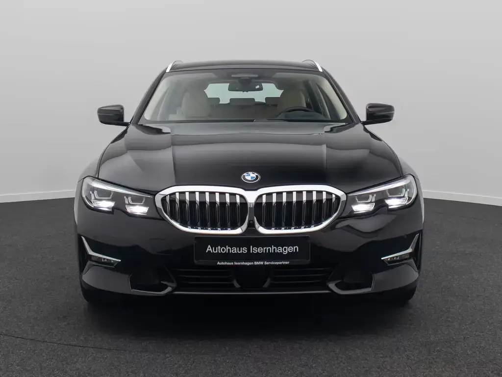 Main__Slider__Photo:BMW 3 Series d Luxury Line 360°Alarm ACC AHK HUD DAB Leder 02/2021-1