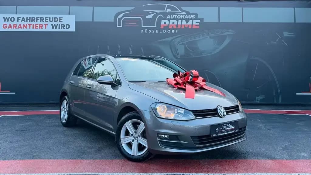 Main__Slider__Photo:Volkswagen Golf VII Comfortline*Panorama*Scheckheft*PDC 04/2013-0