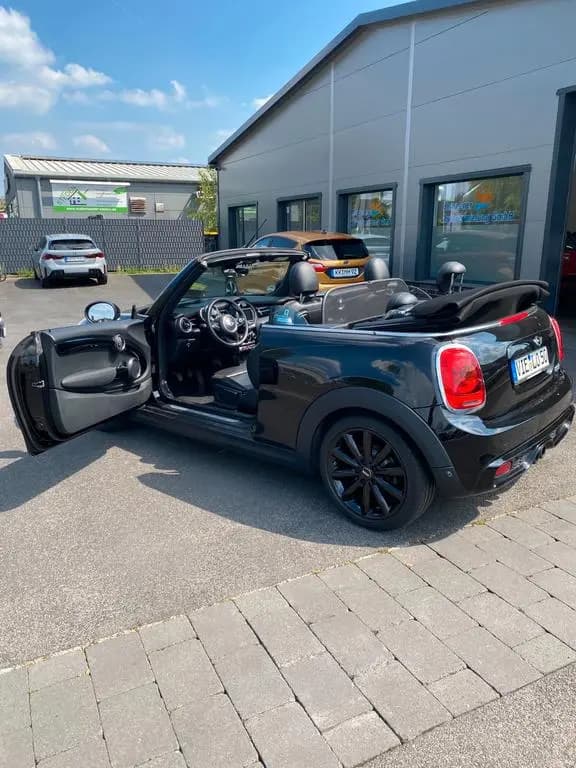 Main__Slider__Photo:MINI Cooper S Cabrio Cooper S 05/2017-0