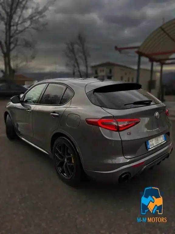 Main__Slider__Photo:Alfa Romeo Stelvio 2.2 t Veloce Q4 210cv auto 06/2021-1